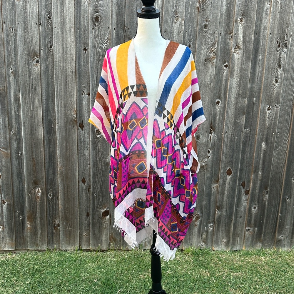 Anthropologie Subtle Luxury - Stripe Bohemian Kimono Pre-Owned Condition